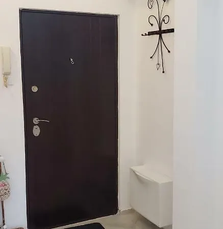 Appartamento Top Location - Free Electric Scooter Belgrado
